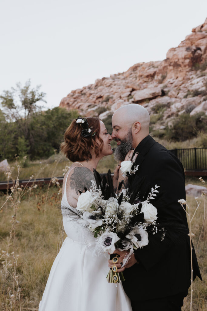 red rock wedding ceremony